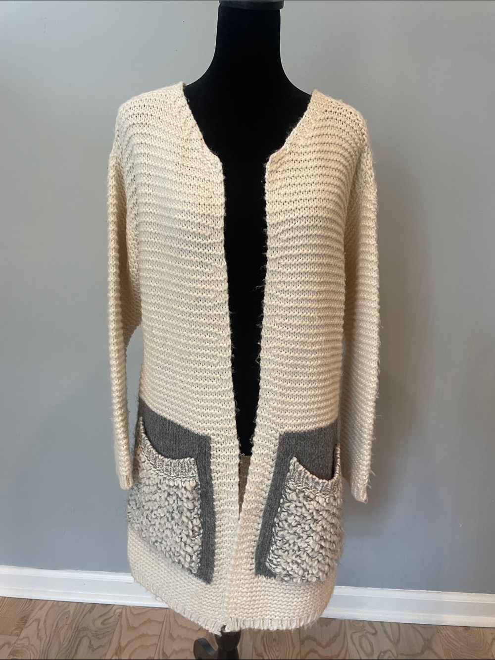 Cream Open-Front Knit Cardigan with Gray Pocket Trim